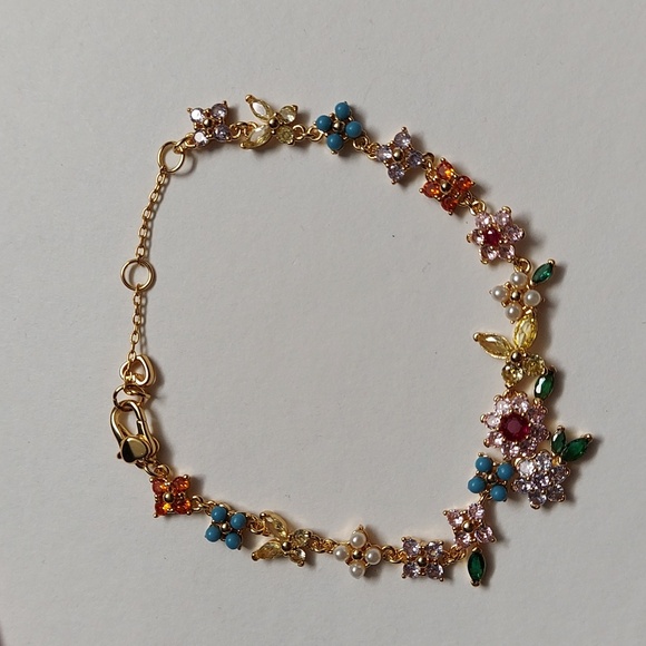 KATE SPADE • New Bloom Flower Butterfly Bracelet NWT - Picture 4 of 6